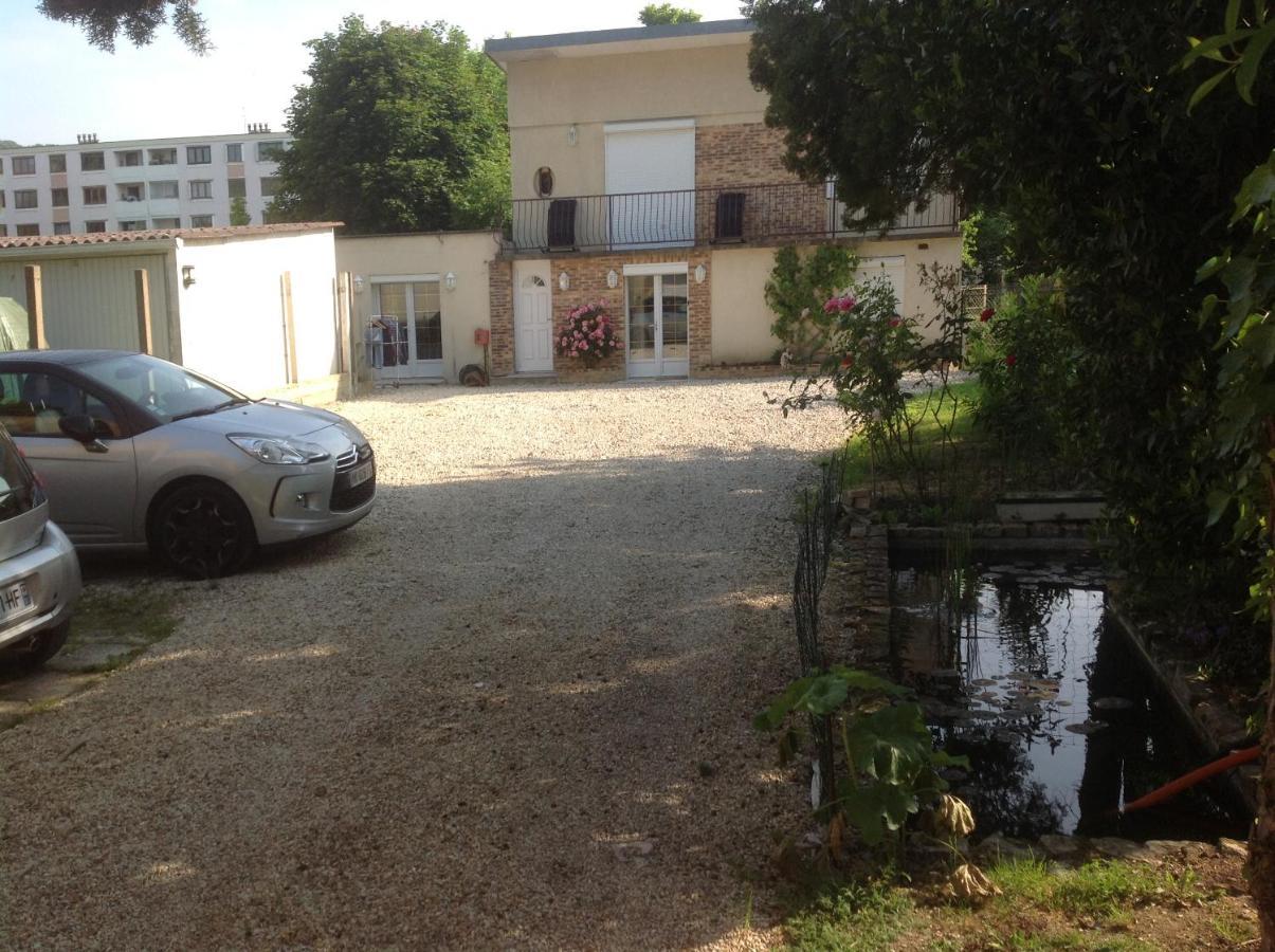 Studio Fond De Jardin Palaiseau Extérieur photo